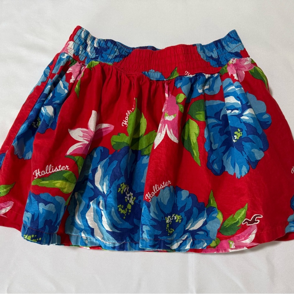 Hollister Red Floral Mini Skirt with Blue Blooms